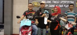 Niat Nonton Futsal, Imam Suroso Pulang Bawa Hadiah Motor