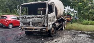Diduga Korsleting, Truk Mixer Terbakar di Jalur Blora-Purwodadi