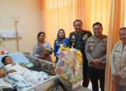Lahir Tepat Hari Bhayangkara ke-80, Bayi Asal Kunduran Dijenguk Kapolres Blora