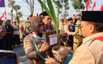 Tempuh 50 Kilometer Dari Blora ke Grobogan, Estafet Tunas Kelapa Resmi Bergulir