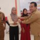 Pasar Baru Ngawen Siap Ditempati, Bupati Blora Serahkan Kunci Kios kepada Pedagang