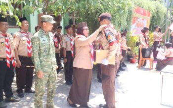 40 Siswa SMPN 2 Blora Dilantik Jadi Pramuka Garuda