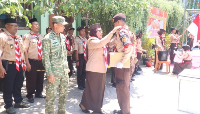 40 Siswa SMPN 2 Blora Dilantik Jadi Pramuka Garuda
