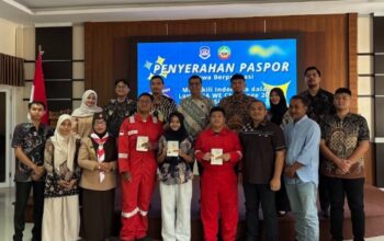 Pemkab Blora Fasilitasi Paspor Dua Siswa SMK Migas Cepu ke Kompetisi Internasional